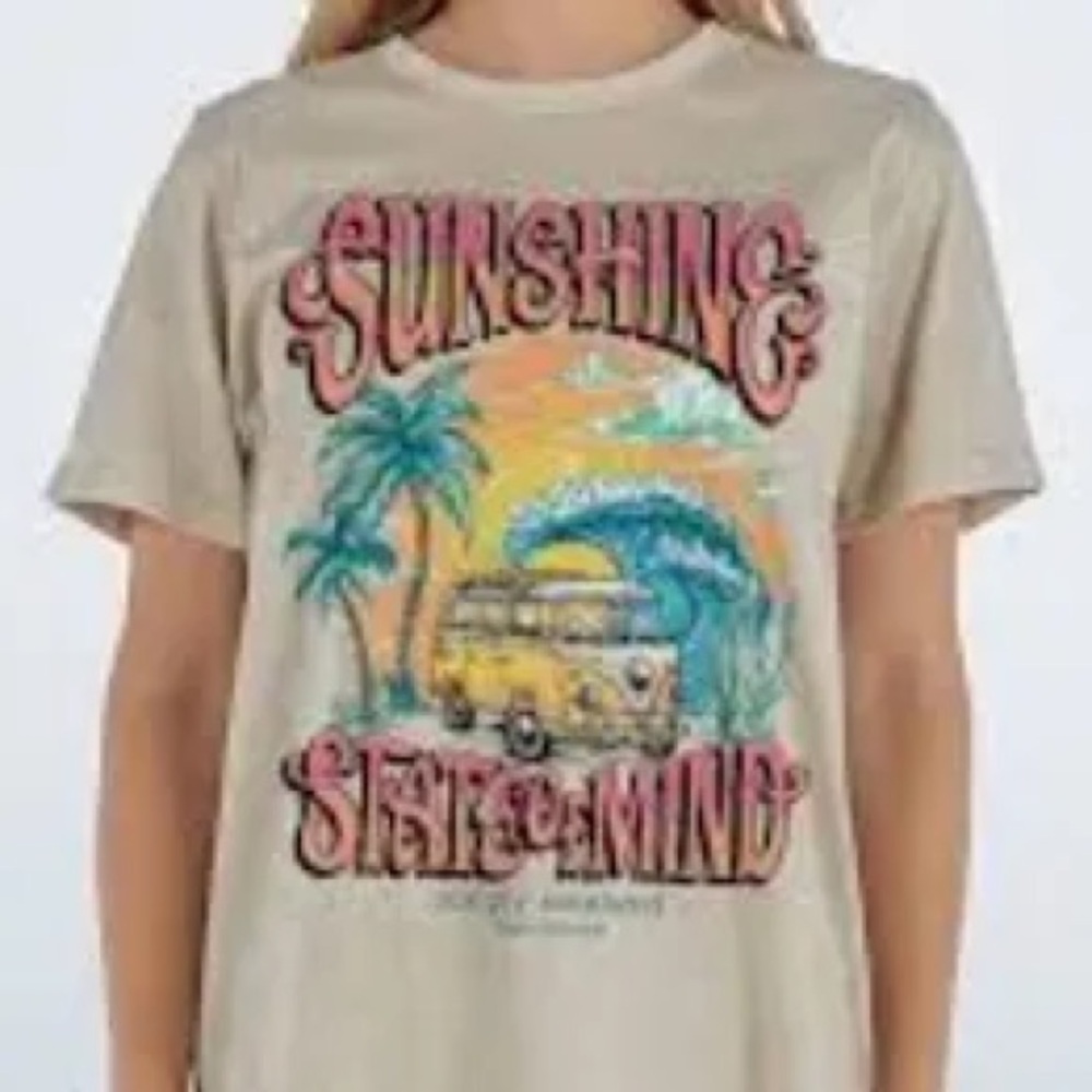 🍀 Simply Southern Juniors Sunshine State Tee - Picture 2 of 5